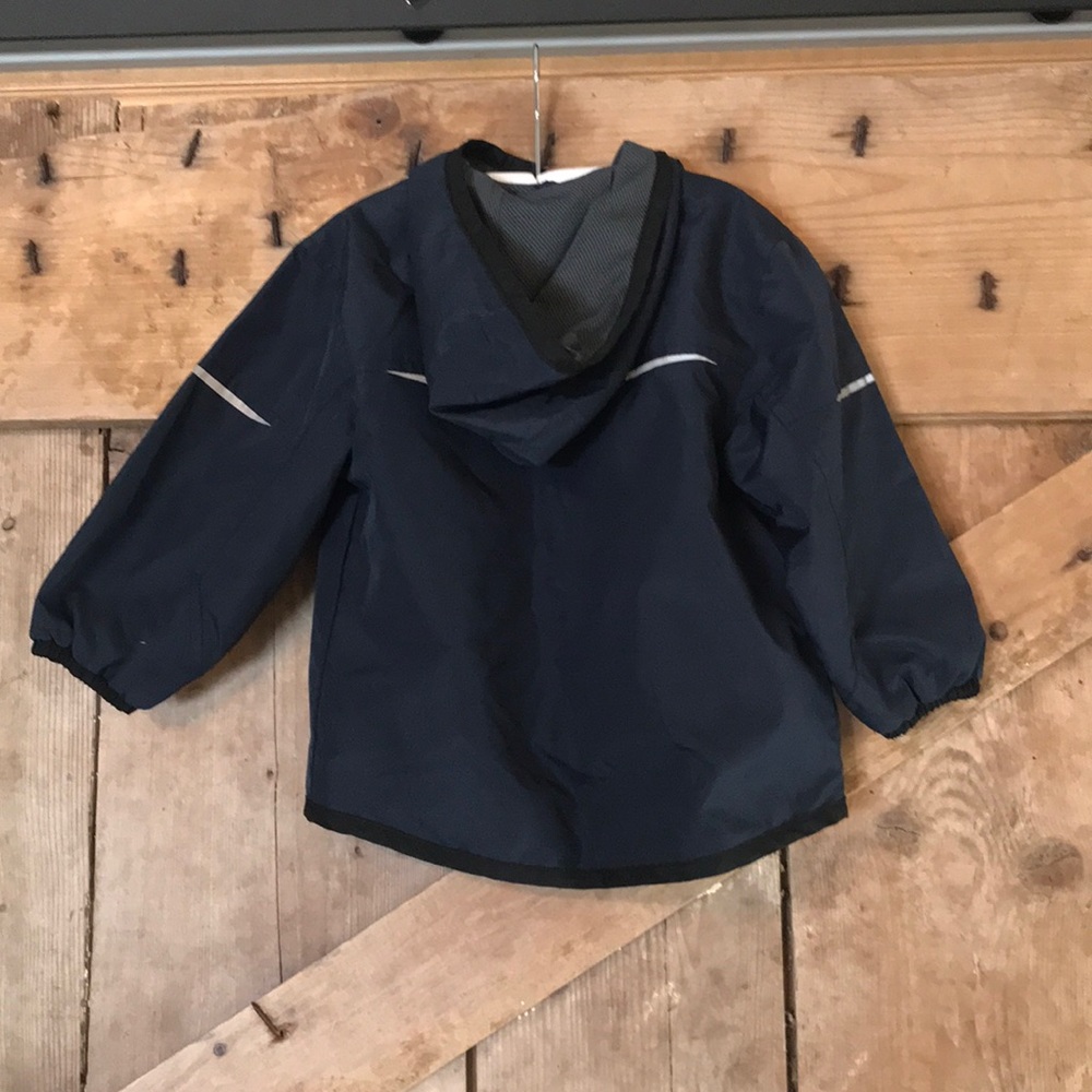 Lightweight Jacket - Picture 2 of 5